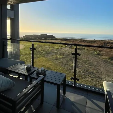 Seafront Apartment With Spectacular Views Porthcawl Extérieur photo